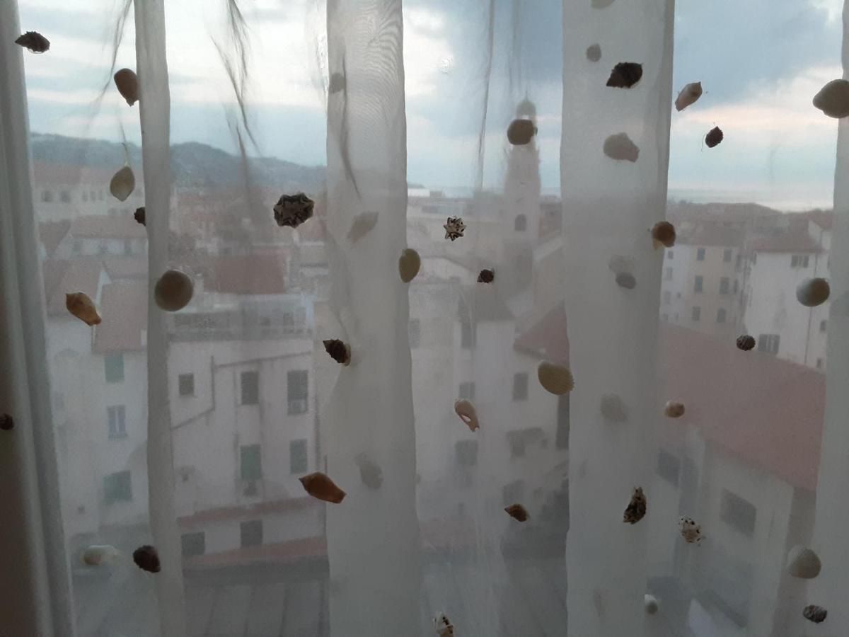 Apartamento Bellavista Con Parking Privato, A Un Passo Dal Teatro Ariston